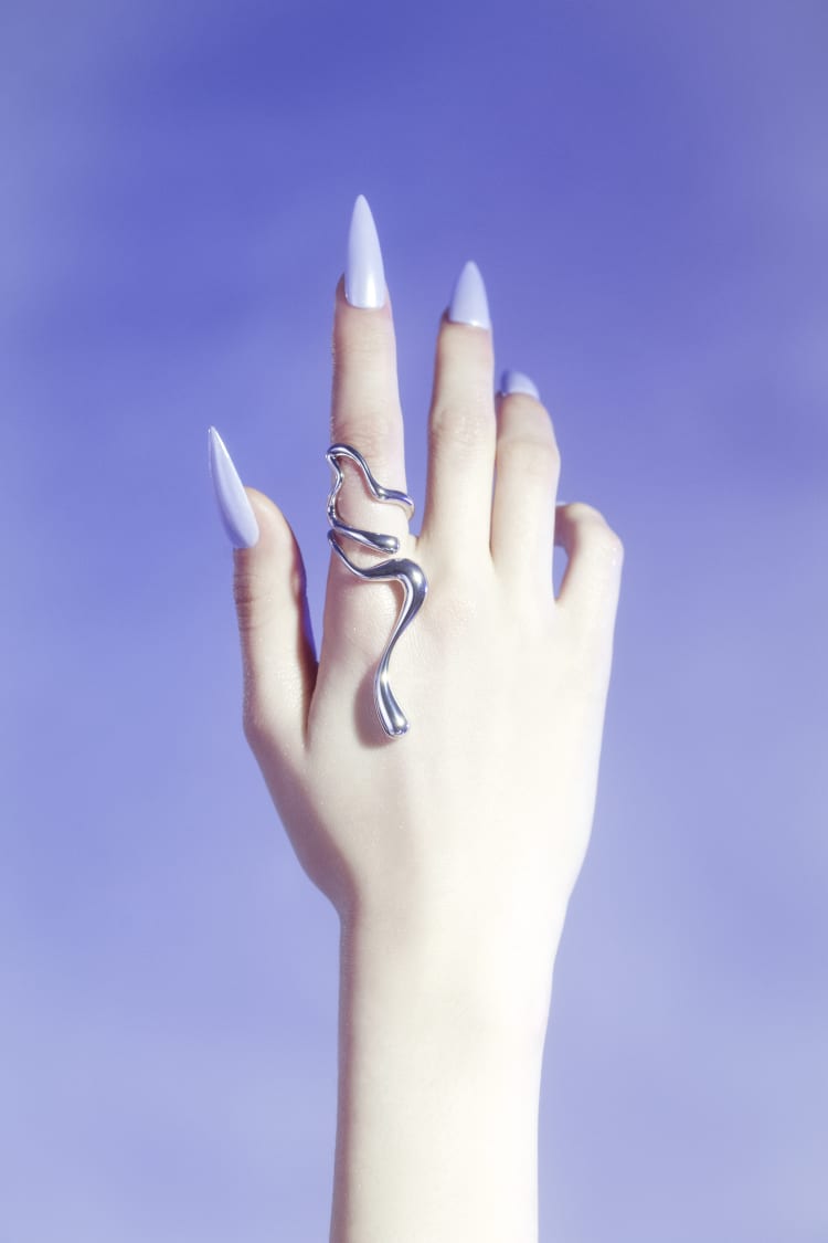 Anillo de Plata Líquida Grande