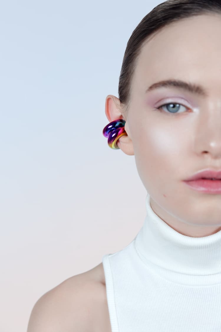 Ear cuff grueso holográfico