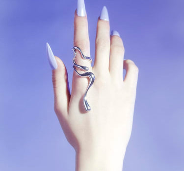 Anillo de Plata Líquida Grande