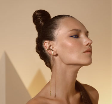 Ear cuff único de oro