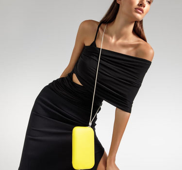 Bolso cruzado en amarillo