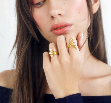 Set de anillos con mini perlas