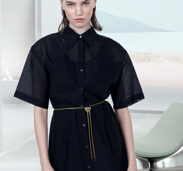 Collar de oro con nudo corredizo