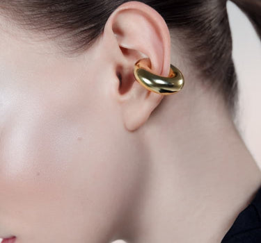 Ear cuff grueso de oro