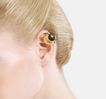 Ear cuff de bola Casa Batlló en oro