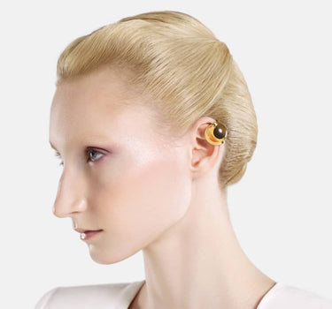 Ear cuff de bola Casa Batlló en oro