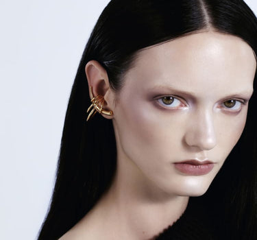 Conjunto de ear climber y ear cuffs de plata