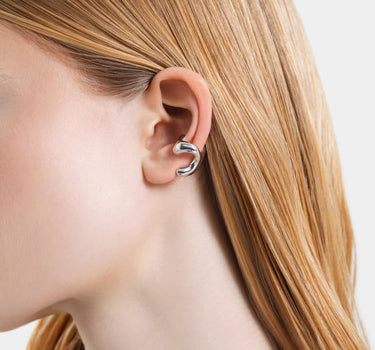 earcuff orgánico en forma de c de plata