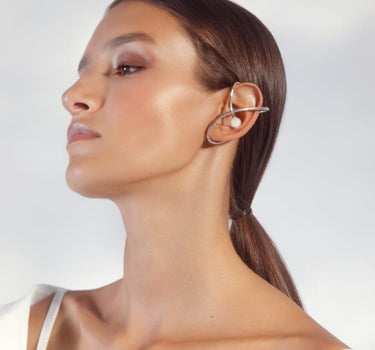 Ear cuff de plata con perla