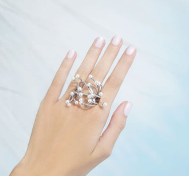 Anillo de plata con mini perlas