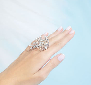 Anillo de plata con mini perlas