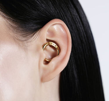 Ear cuff de oro para daith sin perforación