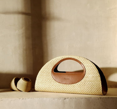 Bolso de mano de rafia