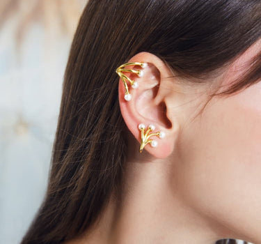 Set de ear cuffs con mini perlas