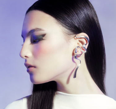 Ear cuff líquido de plata grande
