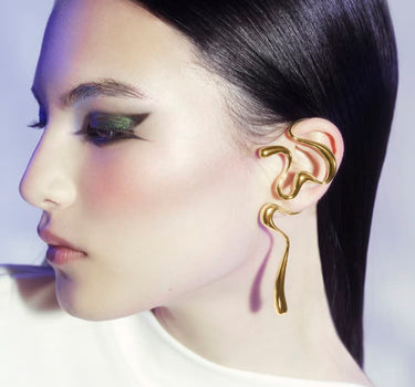 Ear cuff grande de oro líquido