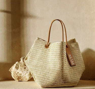 Bolso de mano de rafia