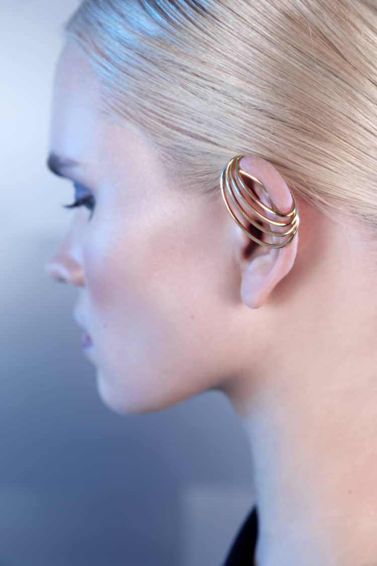 Ear cuff espiral de oro