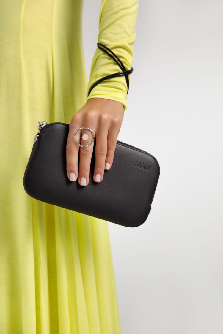 Bolso cruzado en negro