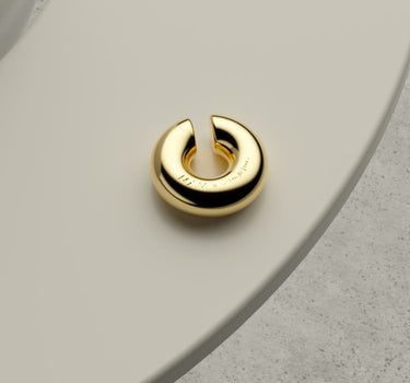Ear cuff grueso de oro
