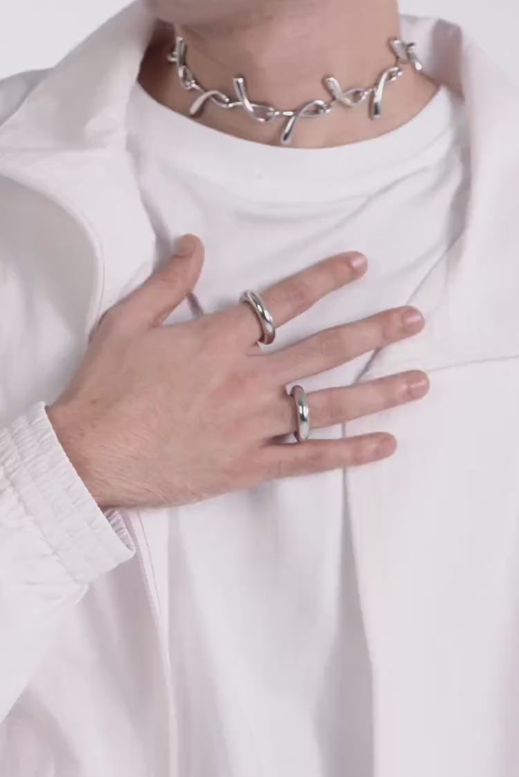Anillo sencillo de plata para hombre