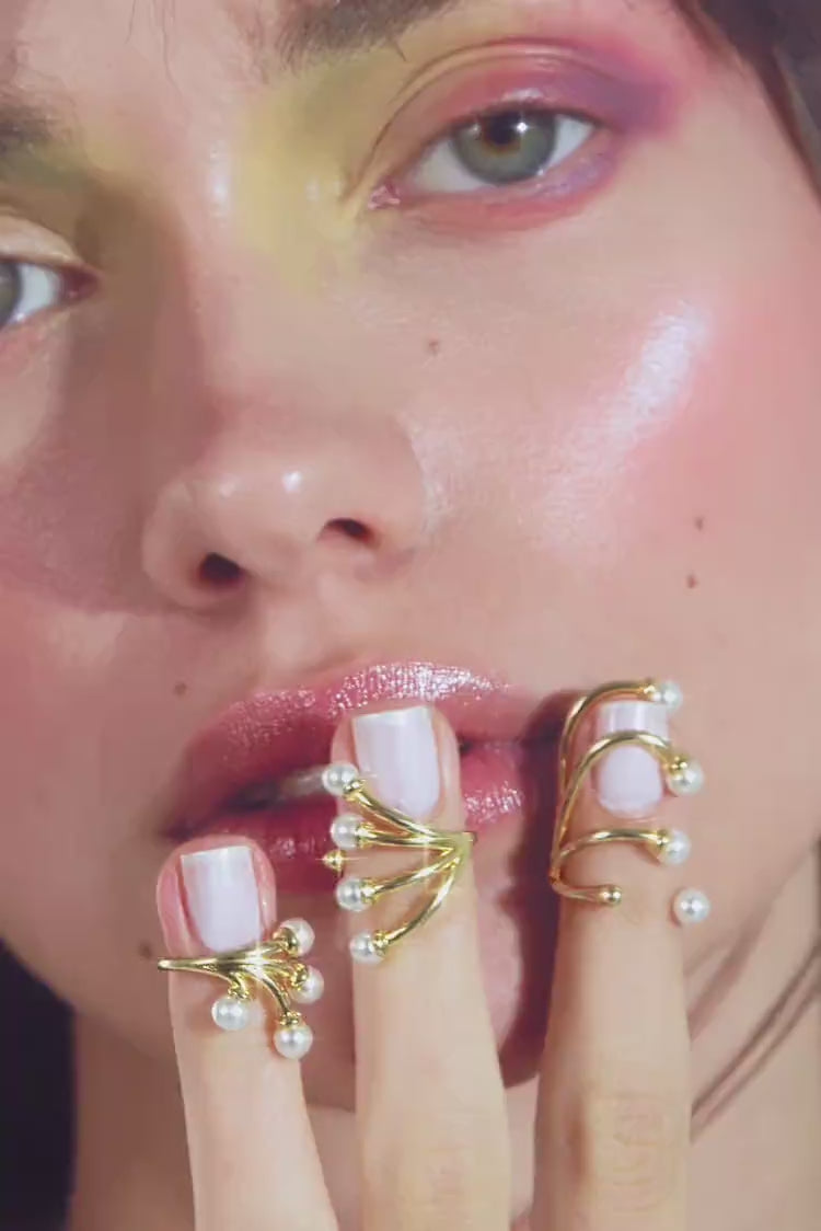 Set de anillos para uñas con mini perlas