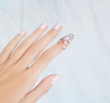 anillo de uñas de boda de perlas en plata